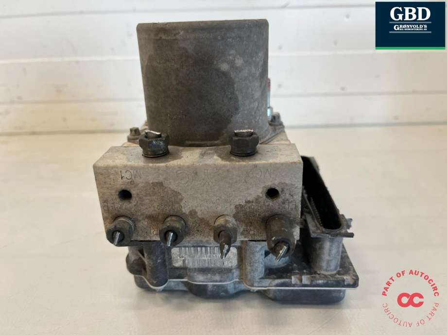ABS sentral til Toyota Auris 2010-2012 (Type I, Fase 2)  (4405002590|0265951659|)