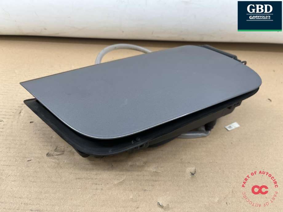 Ladeluke karosseri elbil til Audi Q4 e-tron 2021-->>  (89A 810 593 J|89A 810 593 C|)
