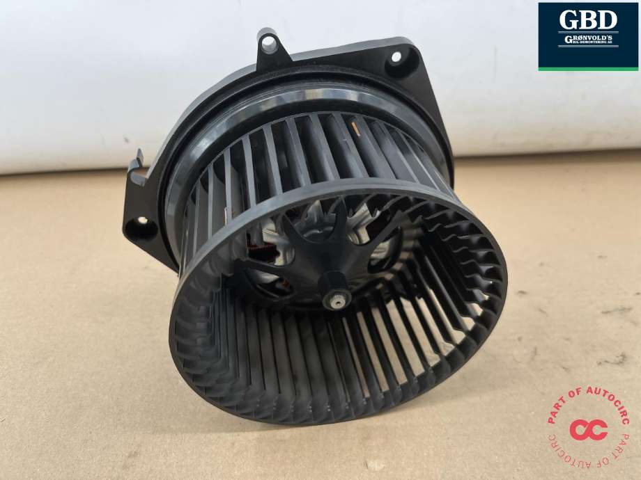 Varmeapparat motor til Audi Q4 e-tron, 2021-->> (1EA 820 021 B)