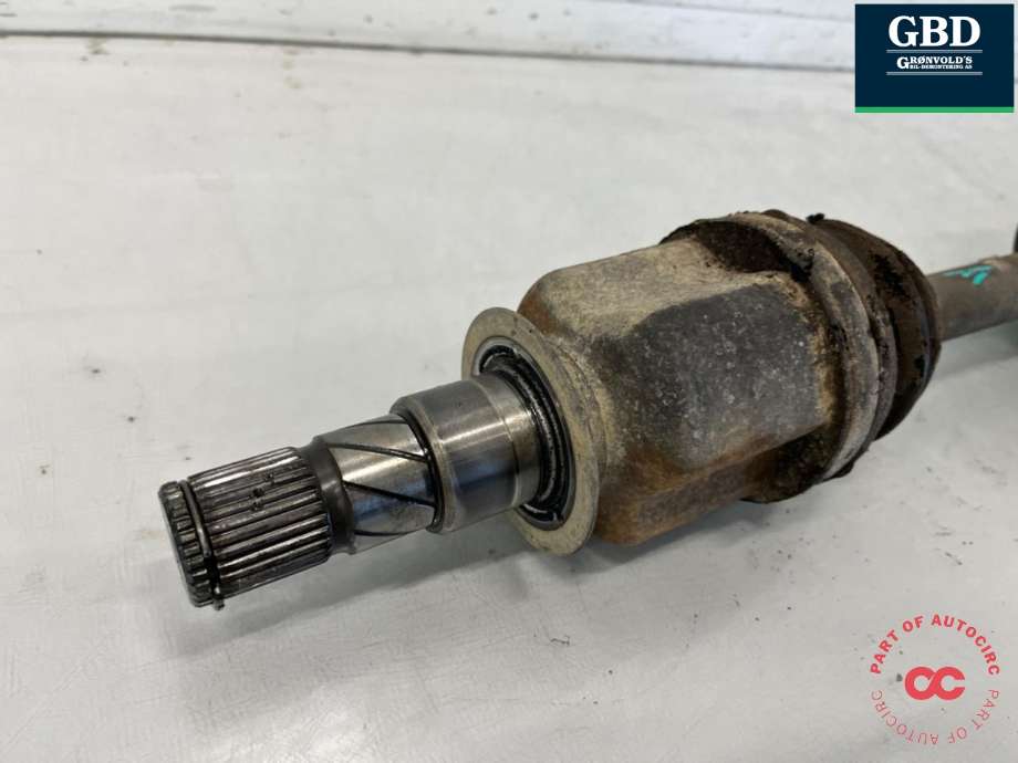Drivaksel venstre foran, diesel/automat til Nissan Navara 2016-->> (D23) (D23) (391004JA0B|)