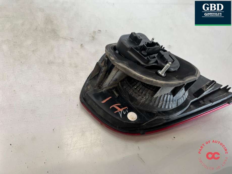 Baklykt høyre indre til VW Golf VI 2008-2012 (5K0 945 094 AB|5K0 945 094 G|)
