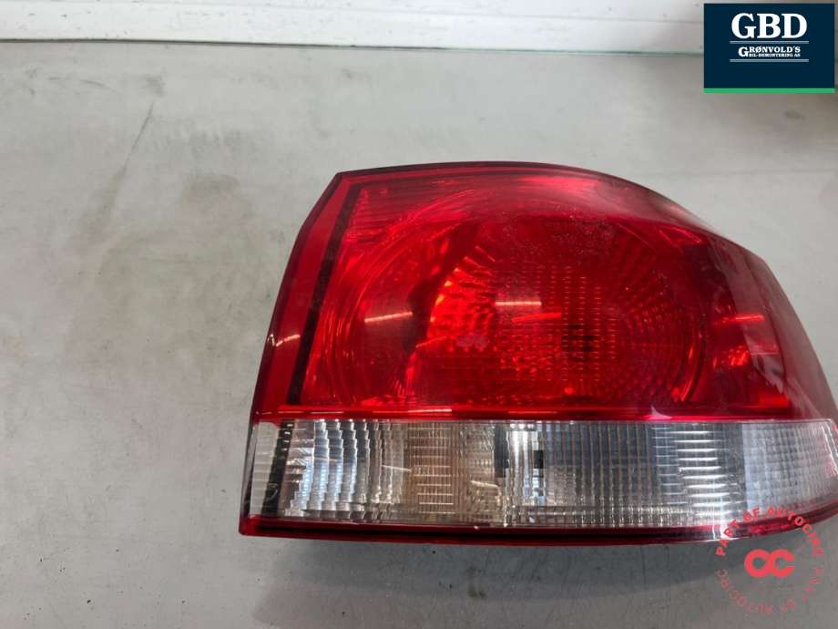 Baklykt høyre ytre til VW Golf VI 2008-2012  (5K0 945 096 N|5K0 945 096 E|)
