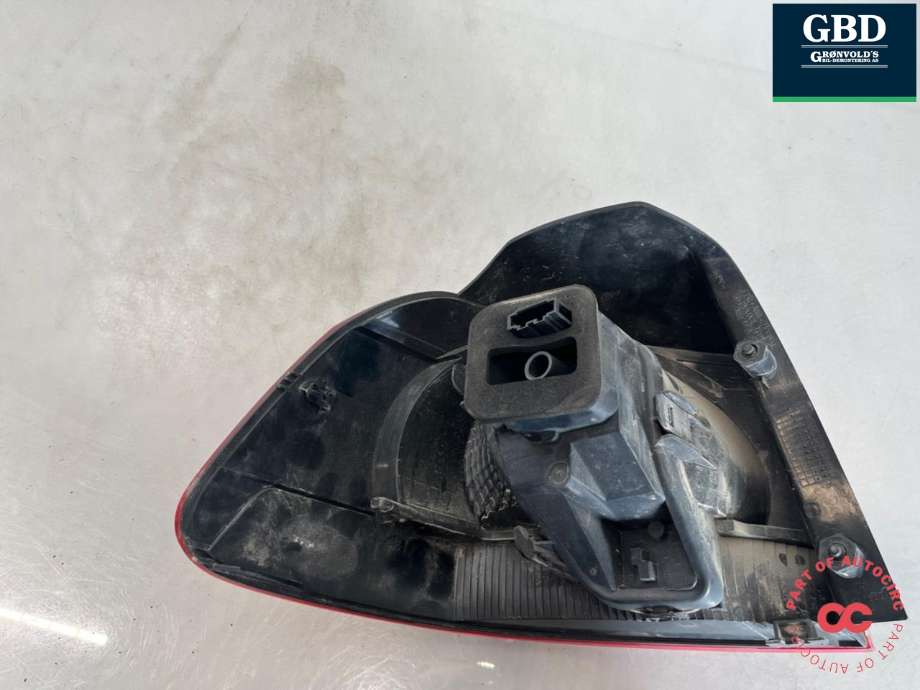 Baklykt høyre ytre til VW Golf VI 2008-2012  (5K0 945 096 N|5K0 945 096 E|)