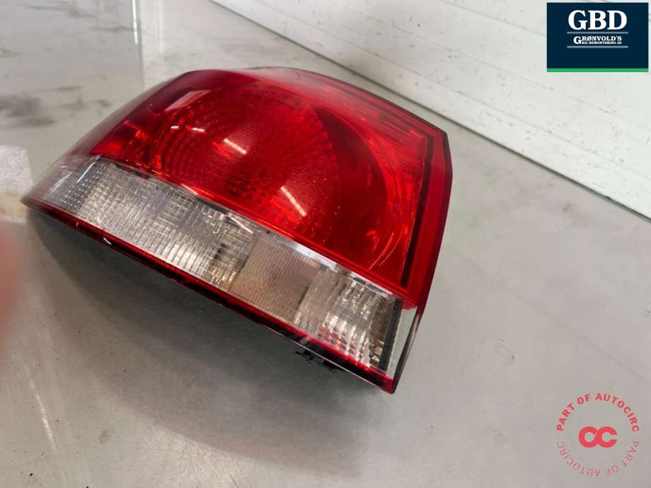 Baklykt venstre ytre til VW Golf VI 2008-2012 (5K0 945 095 N|5K0 945 095 E|)