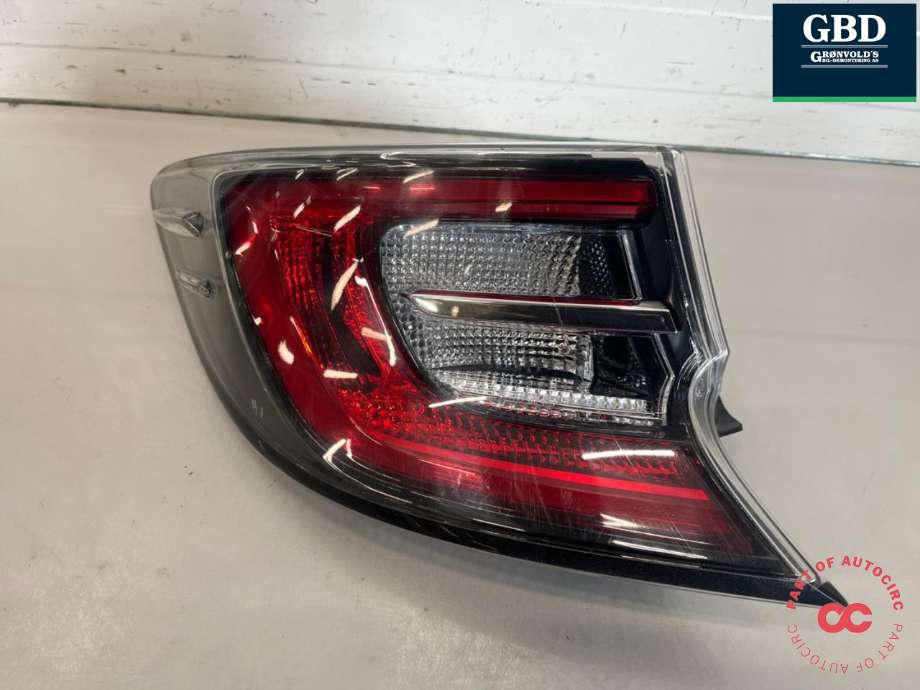 Baklykt venstre ytre til Toyota Corolla 2019-->> (8156102C40|)