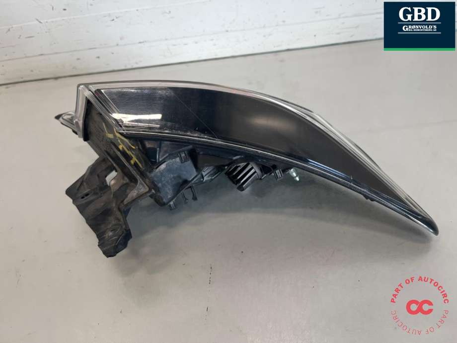 Baklykt venstre ytre til Toyota Corolla 2019-->> (8156102C40|)