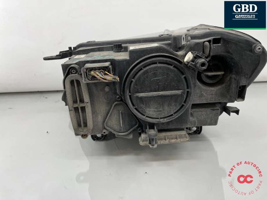 Frontlykt høyre xenon til BMW X3 2010-2017 (F25) (F25) (63 11 7 276 992|)