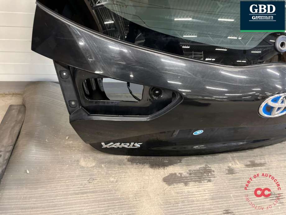 Bakluke combi til Toyota Yaris 2020-->> (Type IV)  (670050D540|)