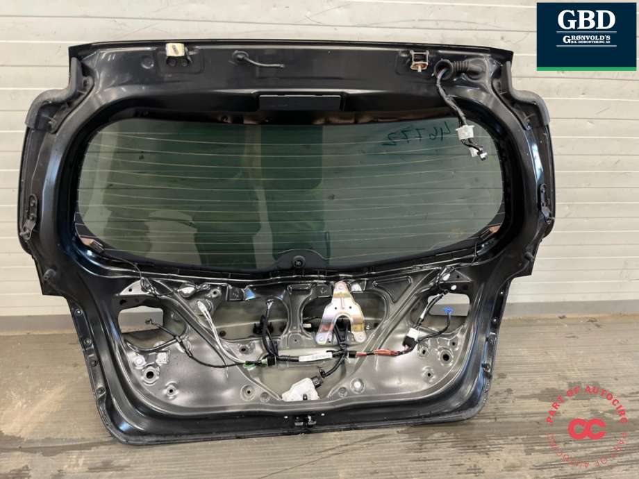 Bakluke combi til Toyota Yaris 2020-->> (Type IV)  (670050D540|)