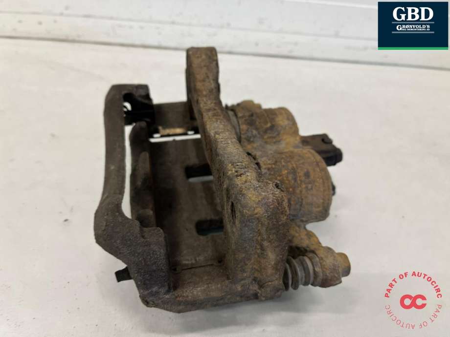 Bremsecaliper høyre foran til Nissan Navara 2016-->> (D23) (D23) (410014JA0B|)