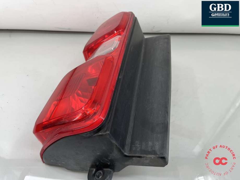 Baklykt venstre til Peugeot Expert 2016-->> (Type III) (98 082 431 80|)