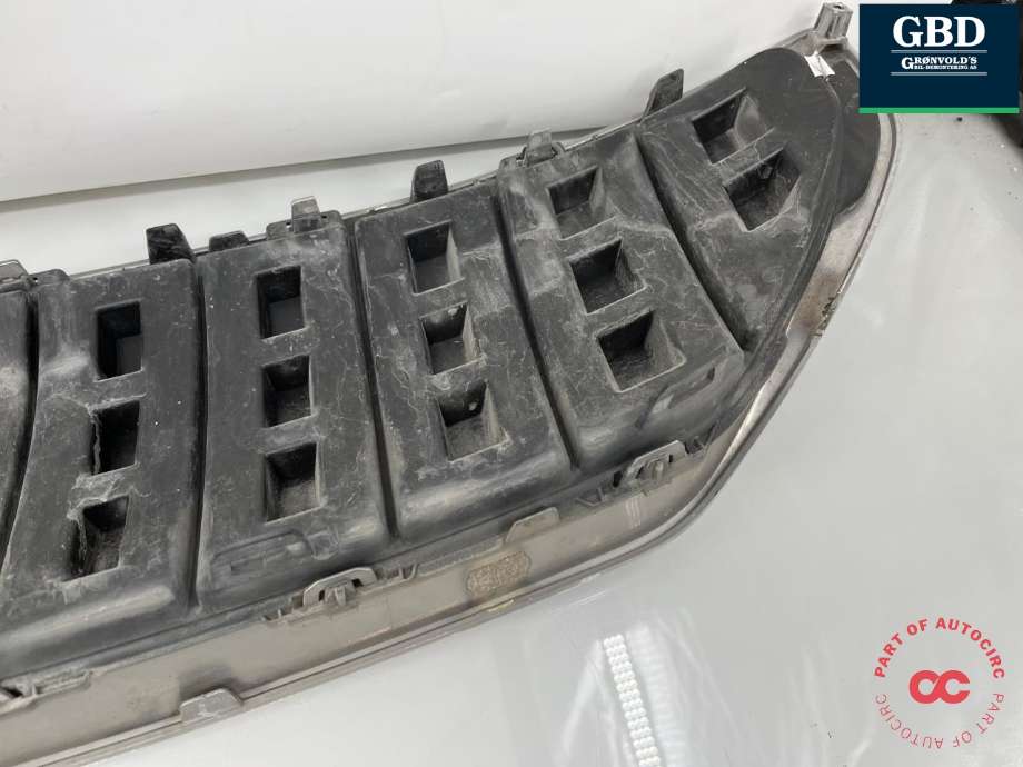 Grill til Peugeot Expert 2016-->> (Type III)  (98 117 104 XT|)