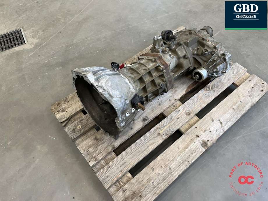 Girkasse manuell til Toyota Hiace 2007-2012 (Fase 3)  (3303026A61|)