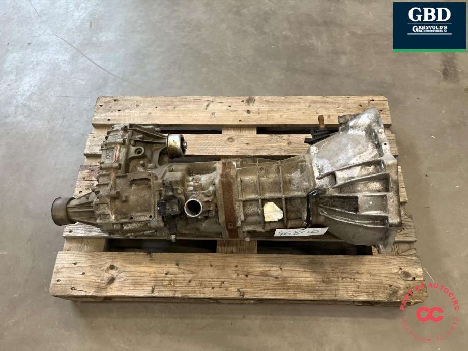 Girkasse manuell til Toyota Hiace 2007-2012 (Fase 3)  (3303026A61|)
