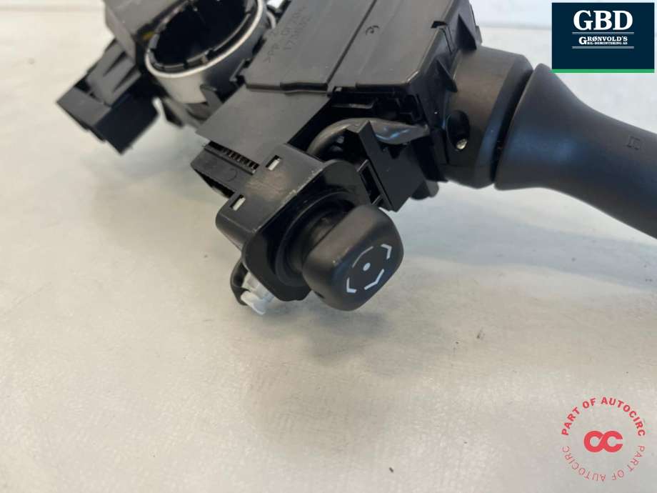 Bryter combi til Toyota Land Cruiser 200 2008-->> (8465247090|8465248111|8414030311)