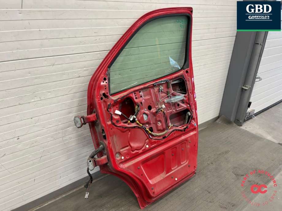 Dør høyre foran til Toyota Hiace 2007-2012 (Fase 3) (6700126180|)