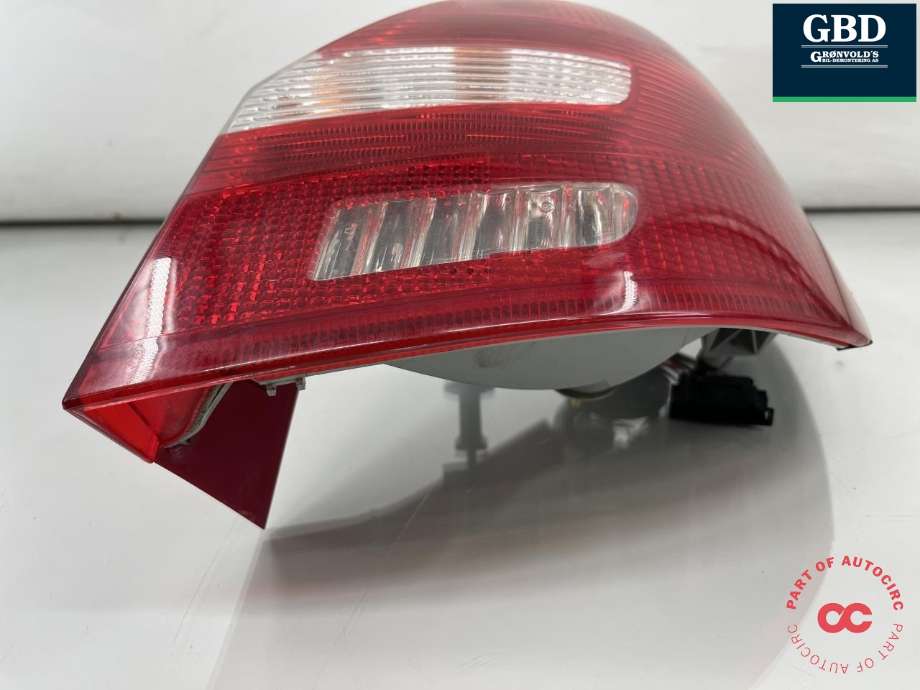 Baklykt høyre til Škoda Fabia 2010-2014 (Type II, Fase 2) (5J6 945 112|5J6945096|)