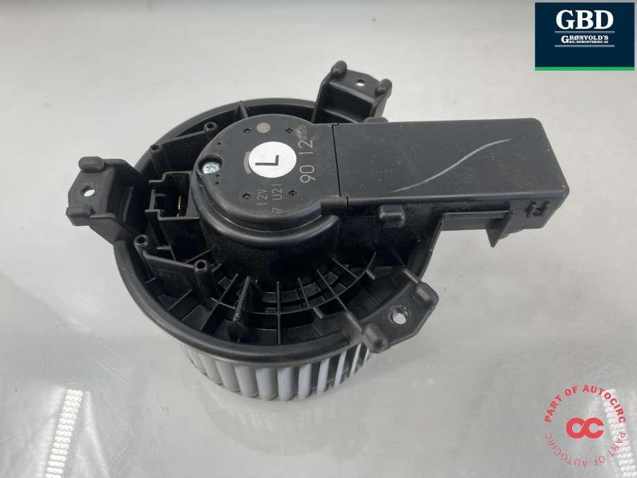 Varmeapparat motor til Toyota Hilux 2016-2020  (871030K501|871030K500|)