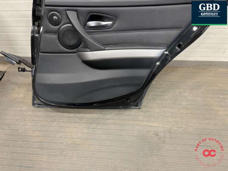 Dør høyre bak til BMW 3-Serie 2005-2011 (E90/E91/E92/E93) (E90/E91/E92/E93) (41 00 9 628 752|)