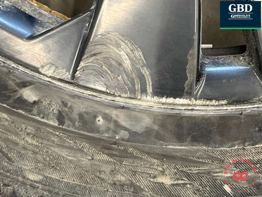 Hjulsett aluminium vinter til VW ID.4 2020-->>  (NOKIAN HAKKAPELIITTA R3|BAK: 255-45R20 FORAN: 235-50R20|PROD 3221 6|20MM|BAK:ET42  FORAN: 45)