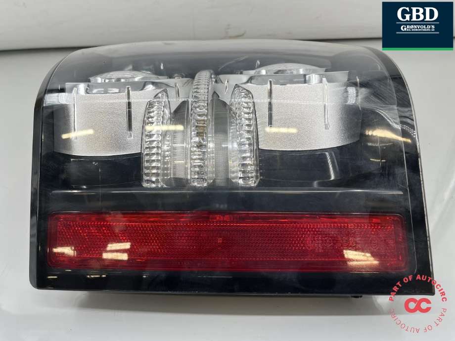 Baklykt venstre til Land Rover Range Rover 2002-2012 (Type III)  (XFB500272LPO|6H4213405AA8LPO|)