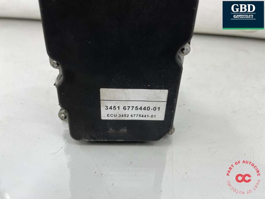 ABS sentral til BMW 3-Serie 2005-2011 (E90/E91/E92/E93) (E90/E91/E92/E93) (34 51 6 795 394|)