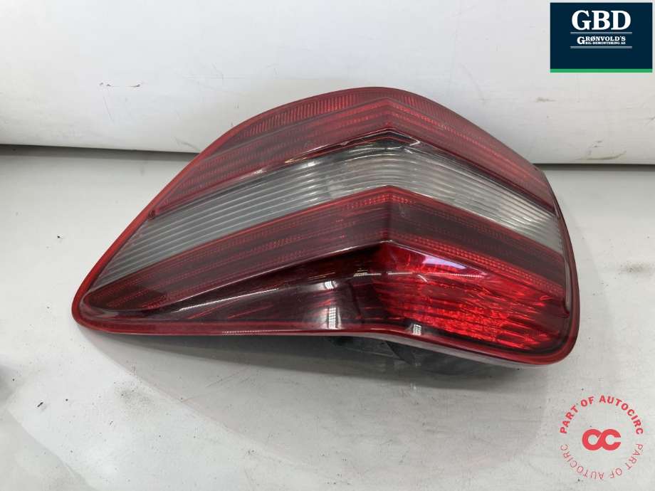 Baklykt høyre til Mercedes ML 2005-2011 (W164) (W164) (A 164 820 40 64|A 164 820 22 64|)
