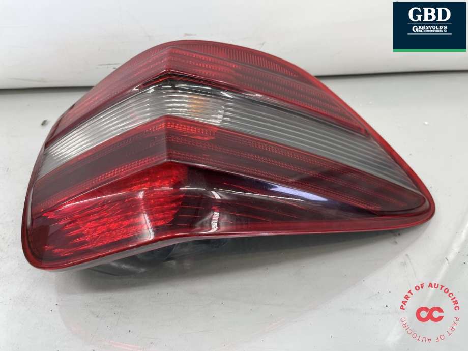 Baklykt venstre til Mercedes ML 2005-2011 (W164) (W164) (A 164 820 39 64|A 164 820 21 64|)