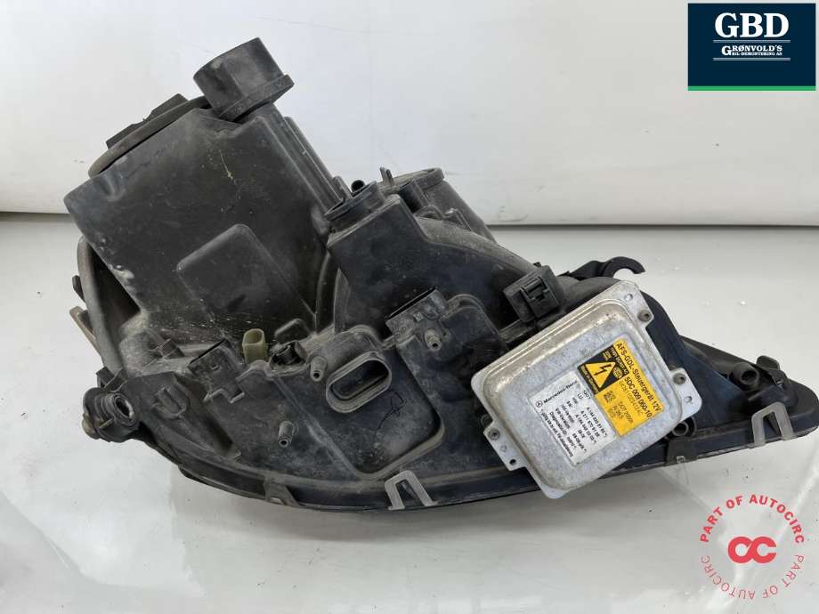 Frontlykt venstre xenon til Mercedes ML 2005-2011 (W164) (W164) (A 164 820 09 61 65|A 164 820 09 61|)