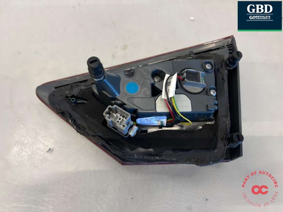Baklykt venstre indre til Ford Mondeo 2014-2019 (Type V, Fase 1) (2345657|DS73-13A603-JG|)