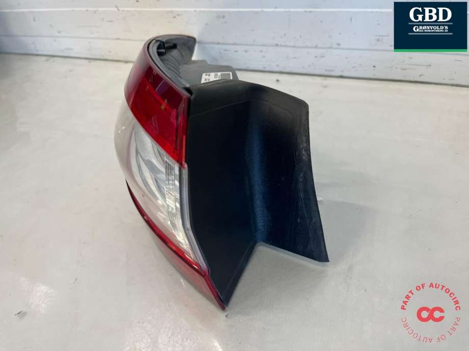 Baklykt venstre ytre til Ford Mondeo 2014-2019 (Type V, Fase 1) (2345647|DS73-13405-FK|)