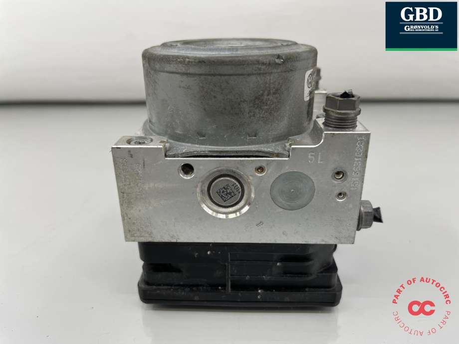 ABS sentral til VW Golf Sportsvan 2014-2018 (3Q0 614 517 AF|3Q0 614 517 AF BEF|3Q0614517AA)