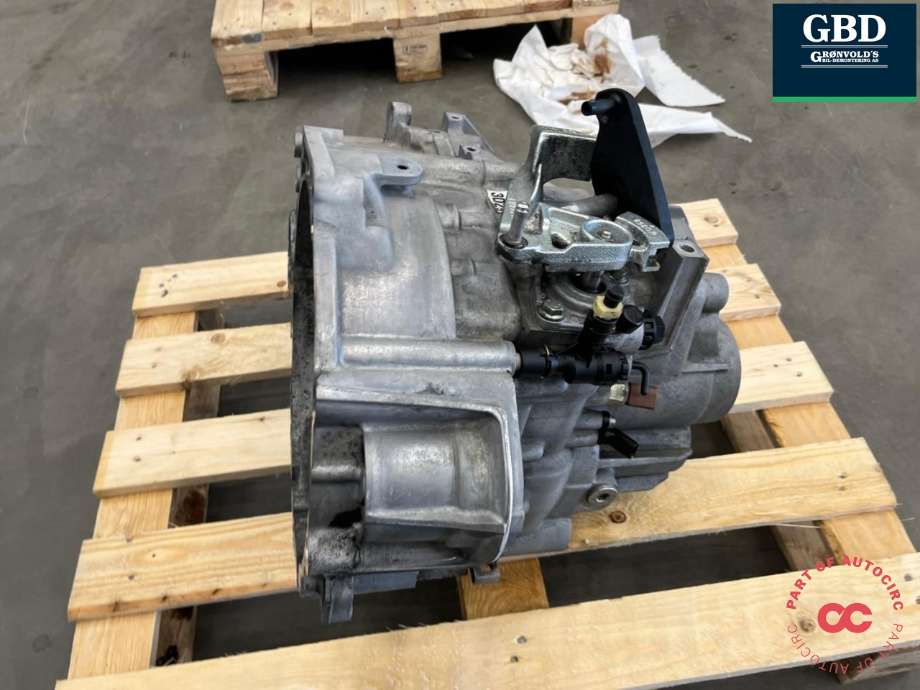 Girkasse manuell 6-trinn til VW Golf VII 2012-2017 (Fase 1)  (PGS|02Q 300 050 D|02Q 300 050 DX)