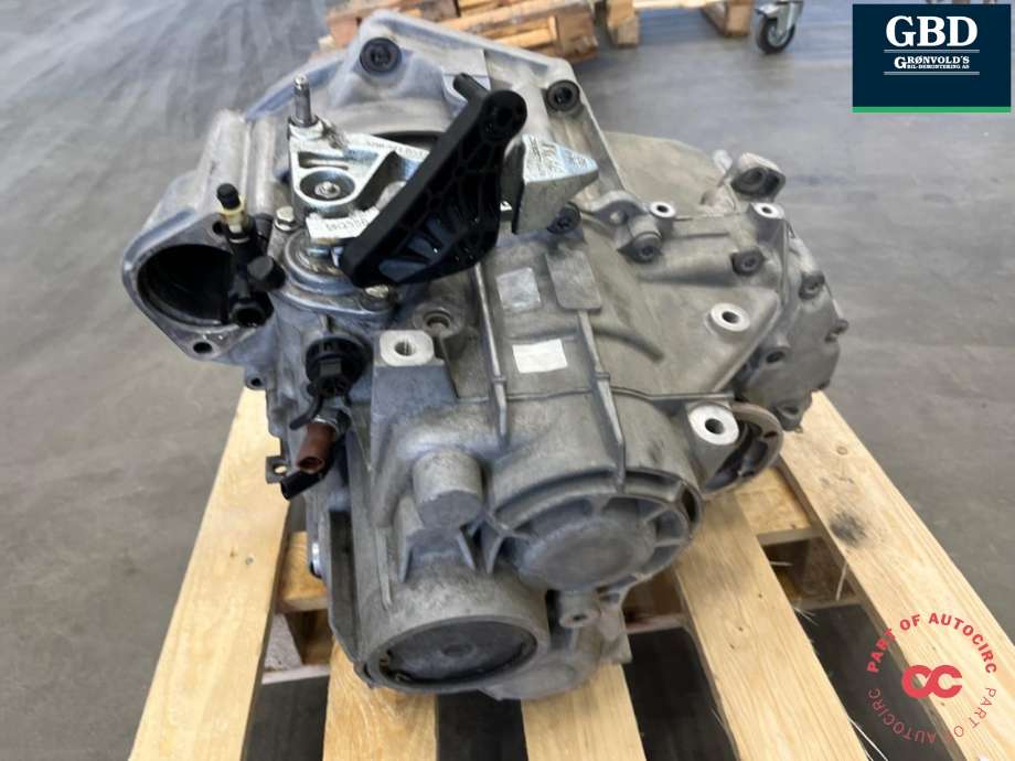 Girkasse manuell 6-trinn til VW Golf VII 2012-2017 (Fase 1)  (PGS|02Q 300 050 D|02Q 300 050 DX)