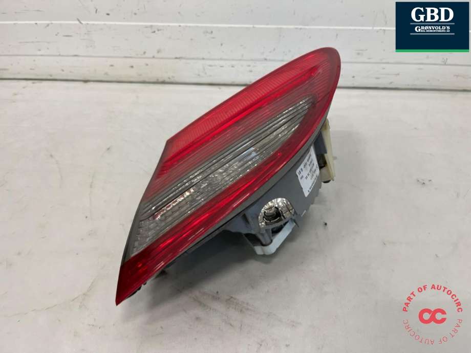 Baklykt høyre indre til Mercedes E-Klasse 2006-2009 (Fase 2) (W211) (W211) (A 211 820 30 64 64|)