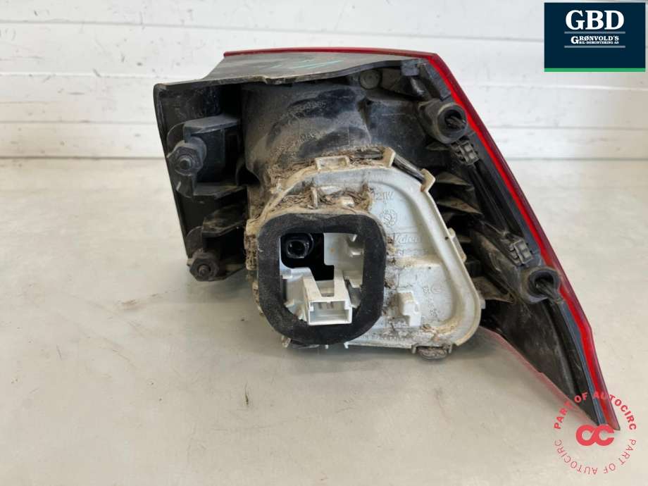Baklykt venstre ytre til VW Golf VII 2012-2017 (Fase 1) (5G9 945 095 J|)