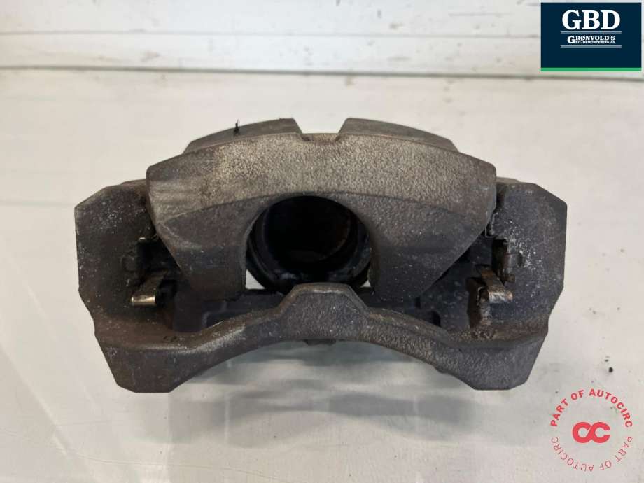 Bremsecaliper venstre foran til Toyota Corolla Cross 2022-->> (4775076010|)