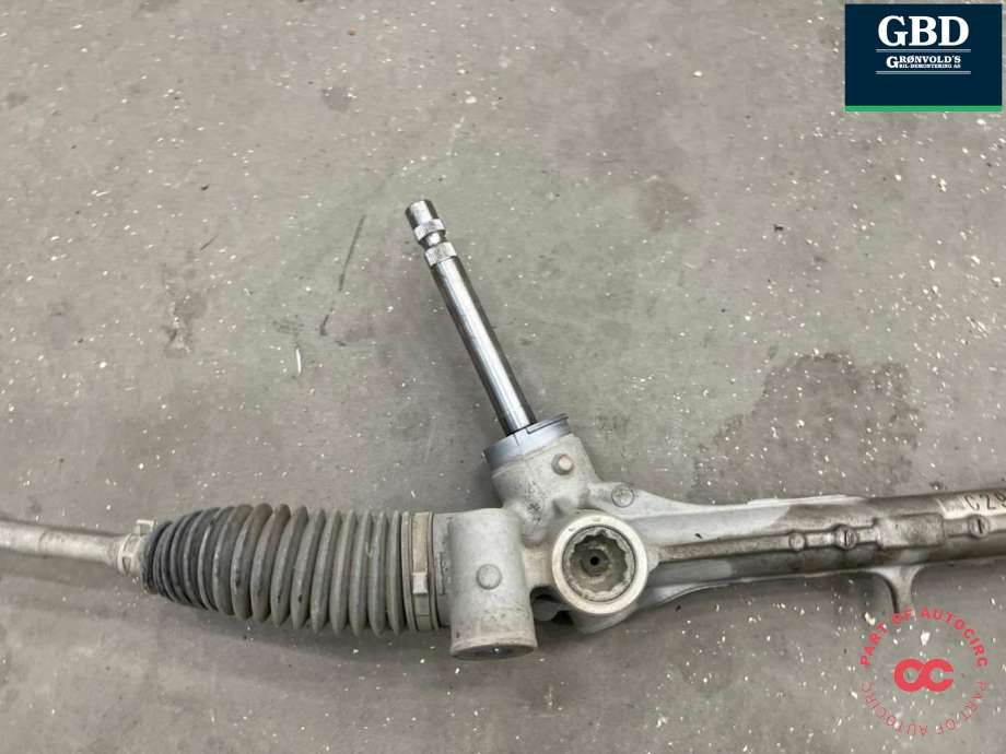 Tannstang til Toyota Corolla Cross 2022-->>  (4551010250|)