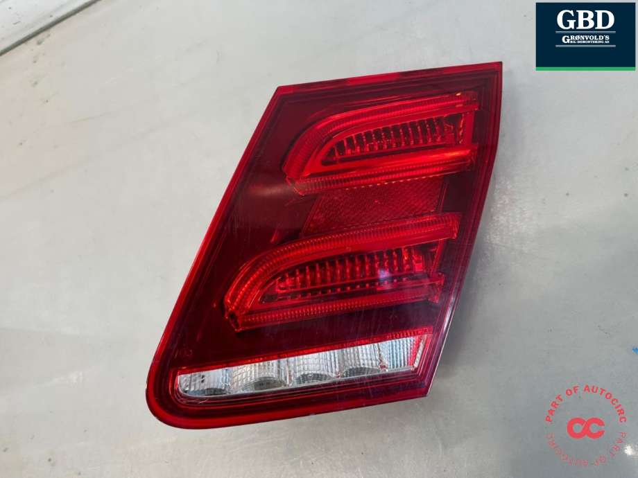 Baklykt høyre indre til Mercedes E-Klasse, 2013-2016 (Fase 2) (W212) (W212) (A 212 906 90 02)