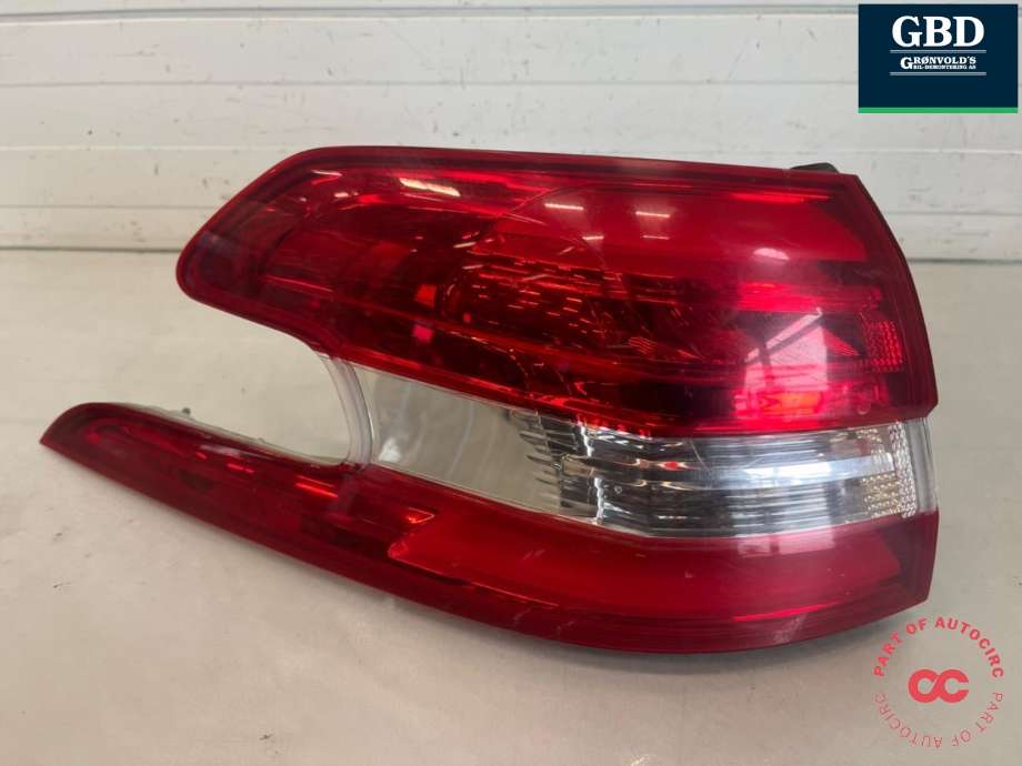 Baklykt venstre ytre til Peugeot 308 2013-2021 (Type II) (96 780 939 80|)