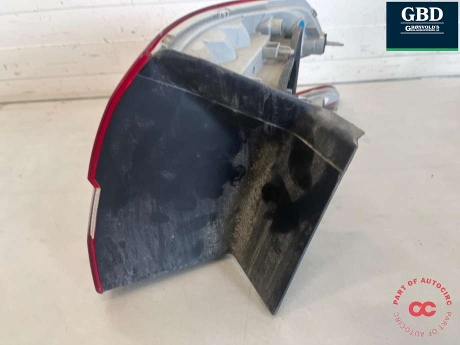 Baklykt venstre ytre til Peugeot 308 2013-2021 (Type II) (96 780 939 80|)