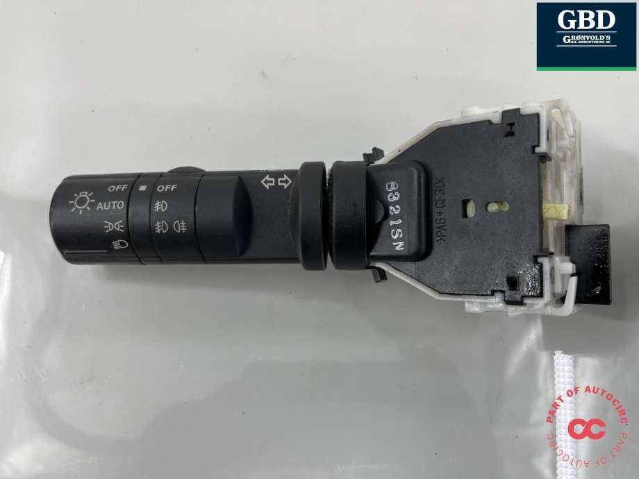 Bryter combi til Nissan Qashqai 2007-2010 (Type I, Fase 1)  (25540JD03A|25260JD01A|)