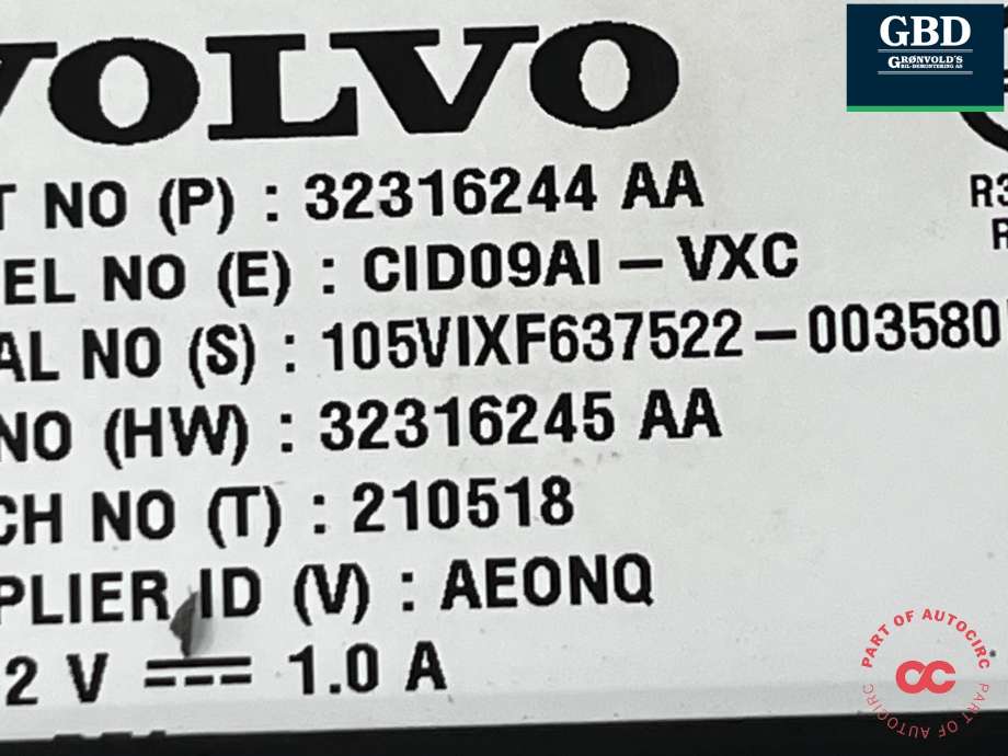 Bilstereo navigasjon skjerm til Volvo V60 / V60 CC 2018-->> (Type II) (36013018|32316244|)