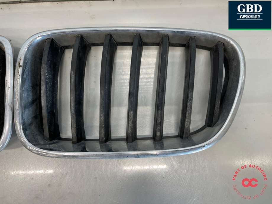 Grill til BMW X3 2010-2017 (F25) (F25) (51 11 7 210 725|51 11 7 210 726|)