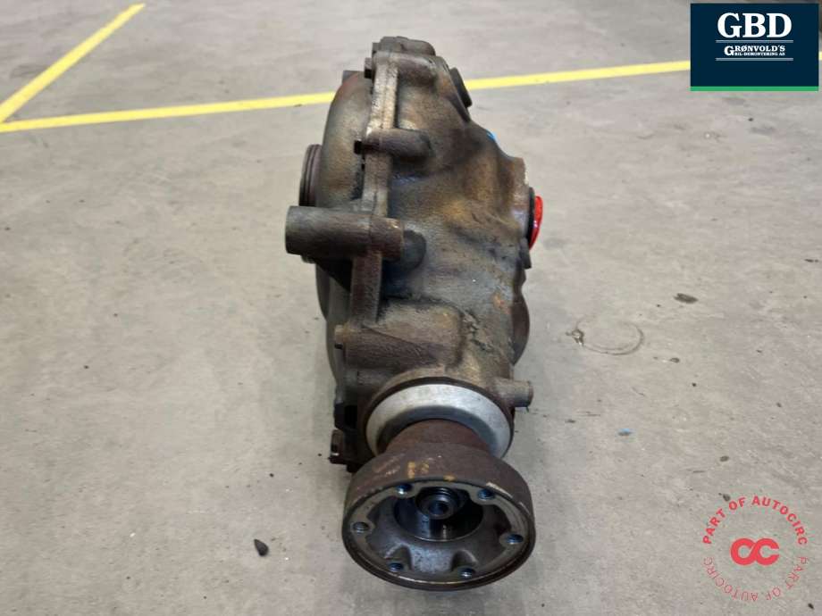 Kardang klokke foran til Land Rover Range Rover 2002-2012 (Type III) (LR010798|AH423017AA|TAG500121 | 7H423017CA)