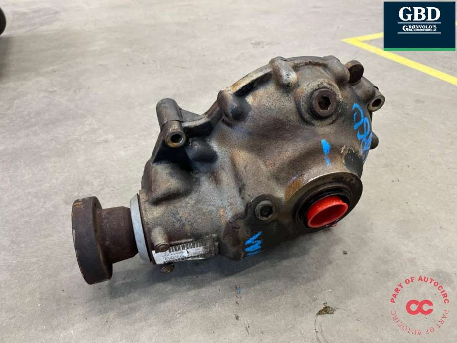 Kardang klokke foran til Land Rover Range Rover 2002-2012 (Type III) (LR010798|AH423017AA|TAG500121 | 7H423017CA)
