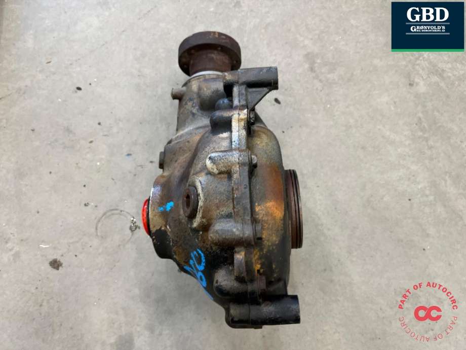 Kardang klokke foran til Land Rover Range Rover 2002-2012 (Type III) (LR010798|AH423017AA|TAG500121 | 7H423017CA)