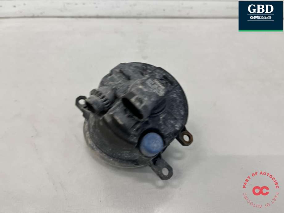 Tåkelykt høyre foran til Toyota Avensis 2009-2015 (Type III, Fase 1) (812100D042|812100D041|)