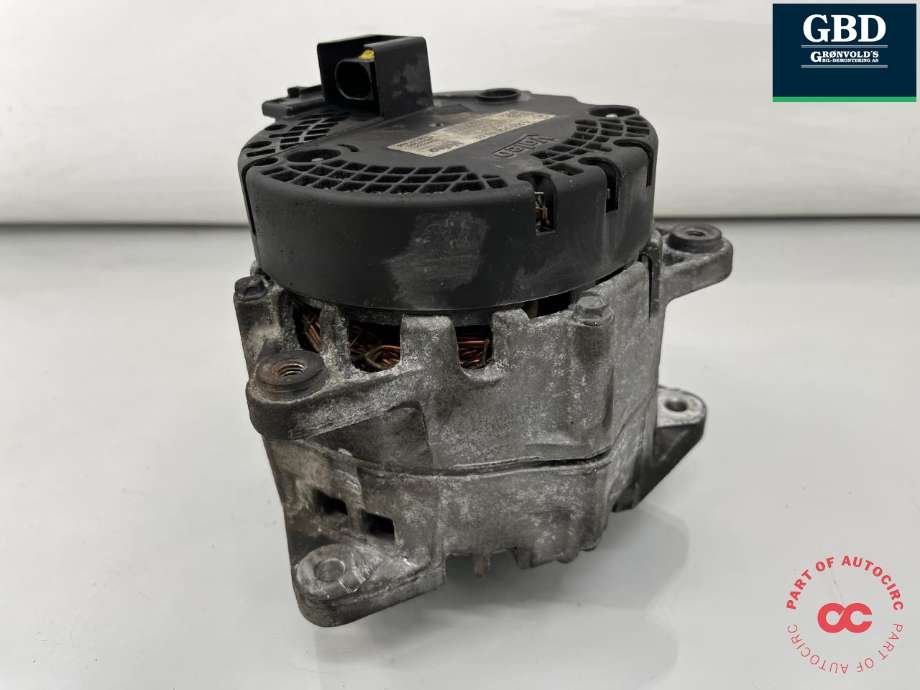 Dynamo diesel til Mercedes Vito 2014-->> (W447) (W447) (A 000 906 83 02|A 000 906 83 02 80|)