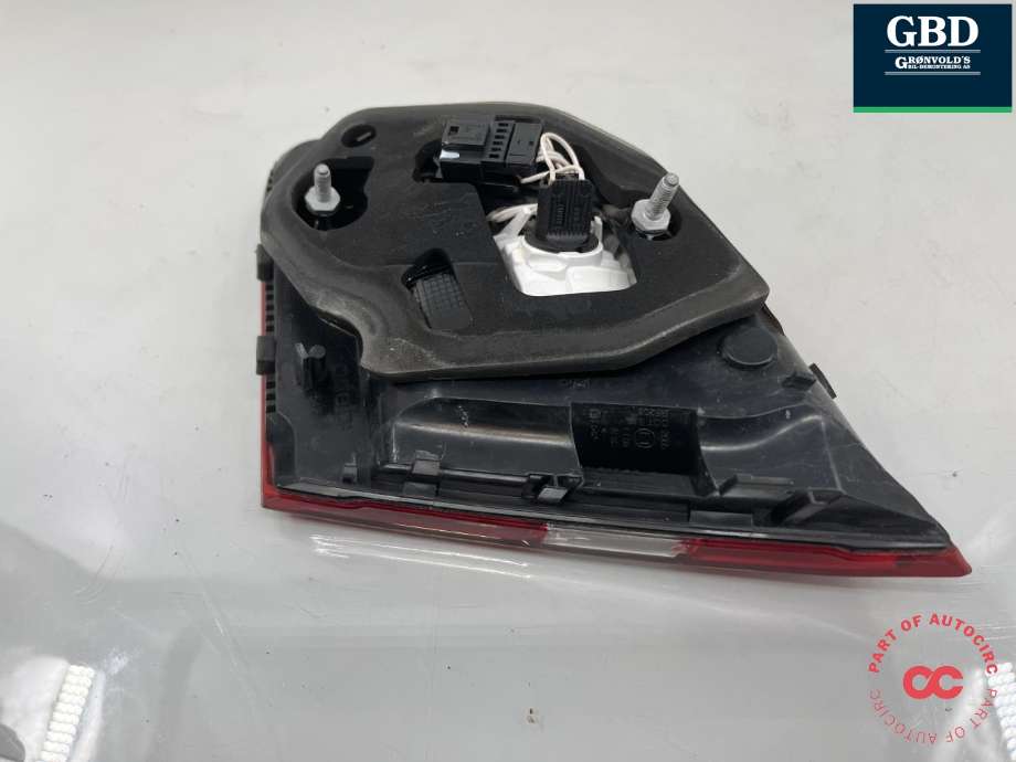 Baklykt venstre indre til Mercedes E-Klasse, Coupe/Cab 2009-2013 (Fase 1) (C207) (C207) (A 207 820 03 64|)